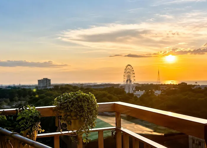 Smdc Coast Residences Levi & Moon Aparthotel *