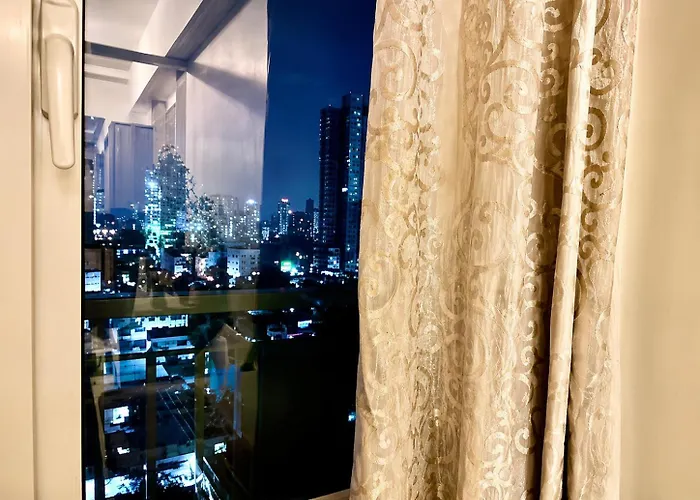Smdc Coast Residences Levi & Moon